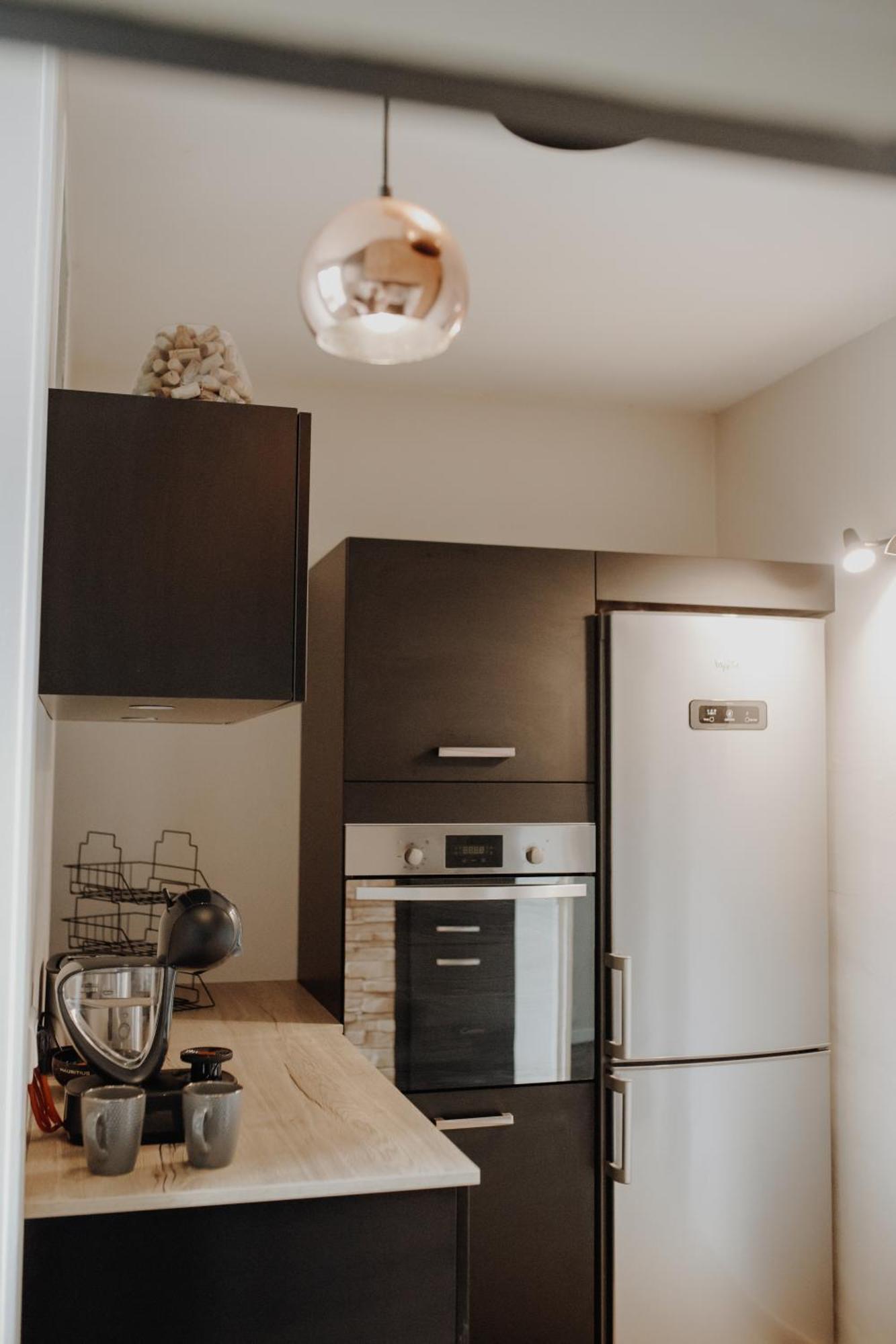 Superbe Appartement Renove - Salon De Provence Zewnętrze zdjęcie